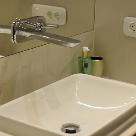 Luxury Fortuna Apartment