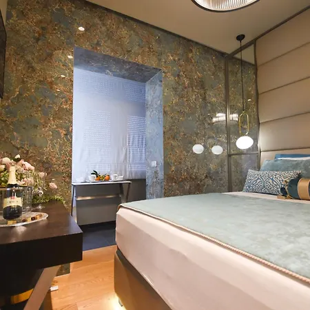 Luxury Fortuna *